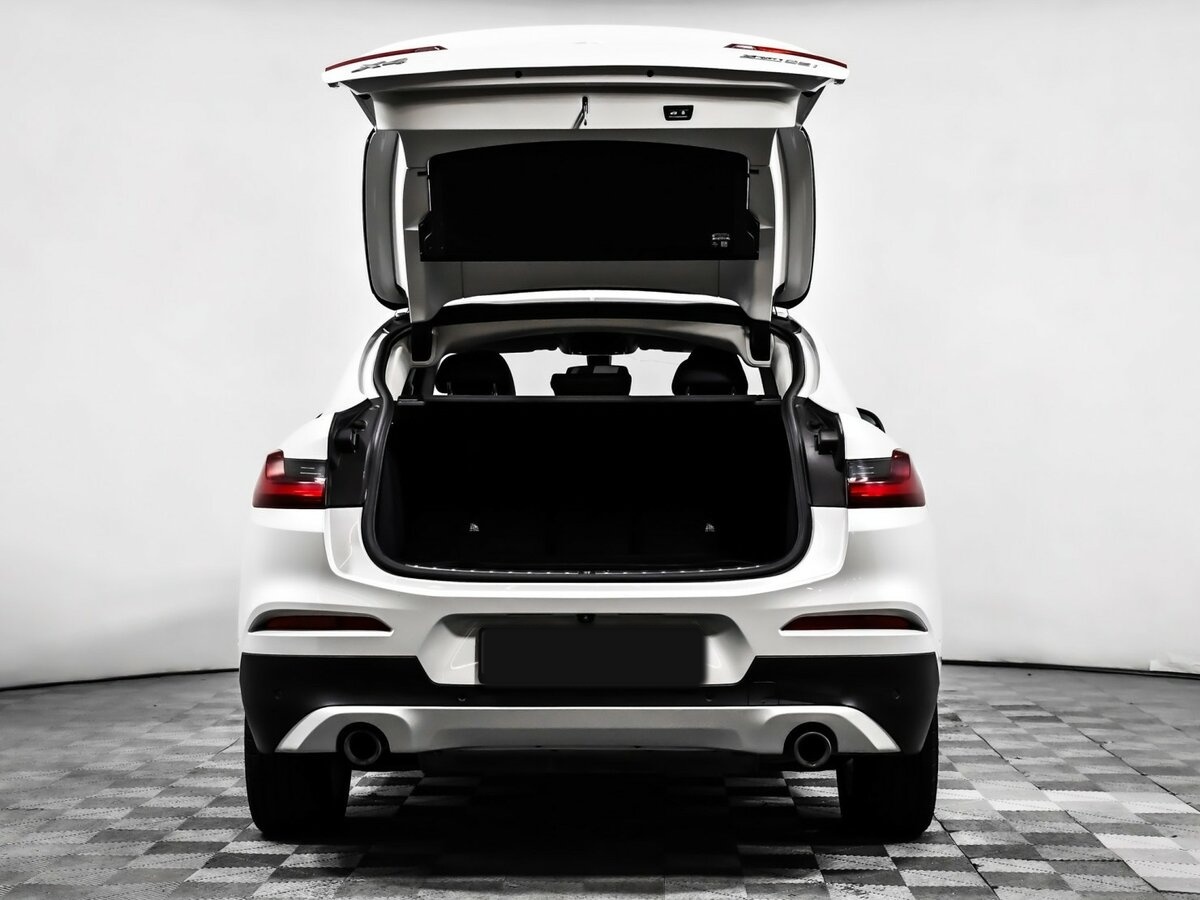 BMW X4 2018 года с пробегом. Фото: #16