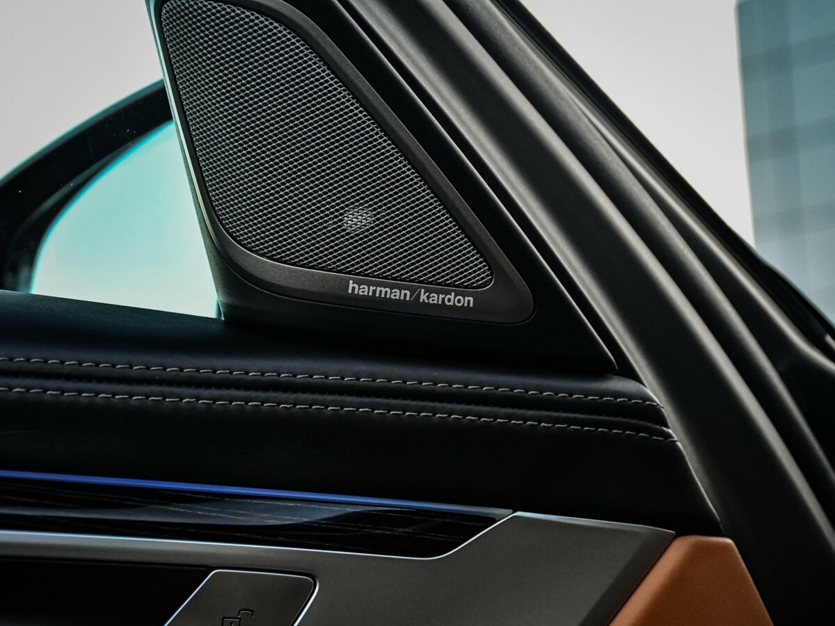 BMW 7 серии 2019 года с пробегом. Фото: #19