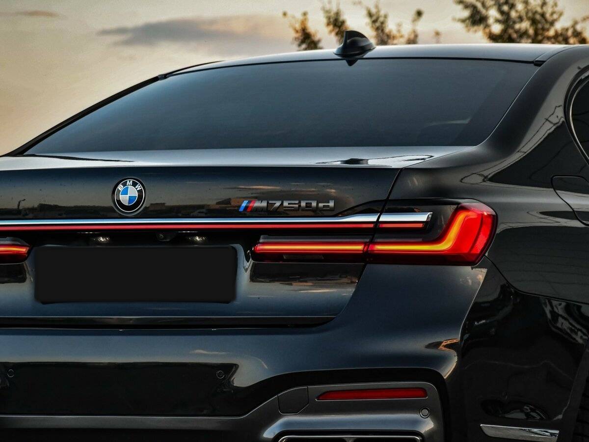 BMW 7 серии 2019 года с пробегом. Фото: #25
