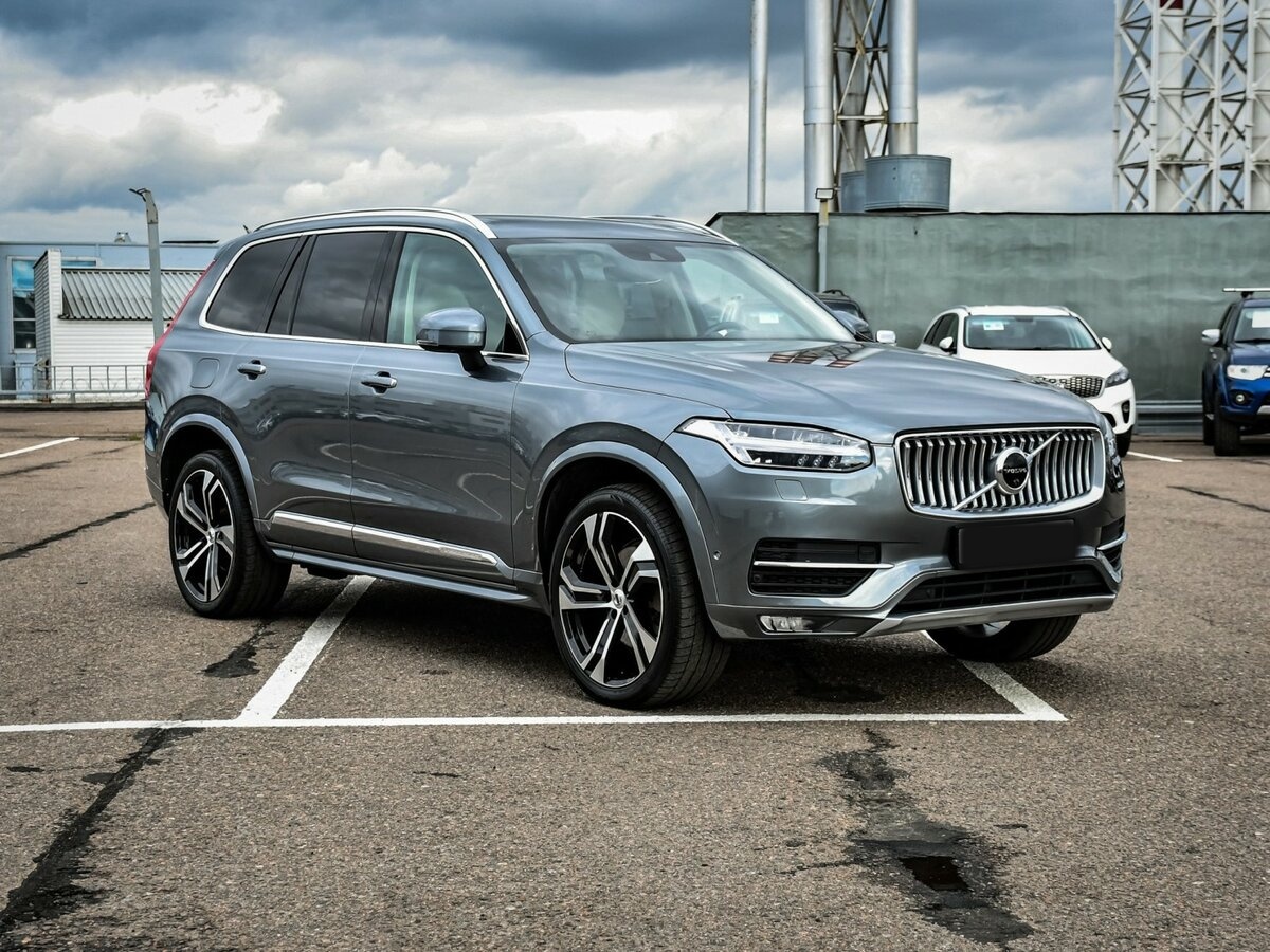 Volvo XC90 2019 года с пробегом. Фото: #2