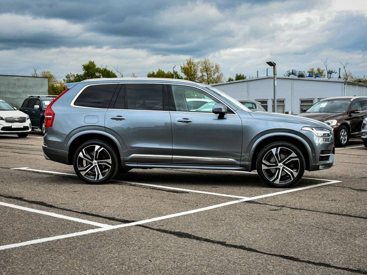 Volvo XC90 2019 года с пробегом. Фото: #3