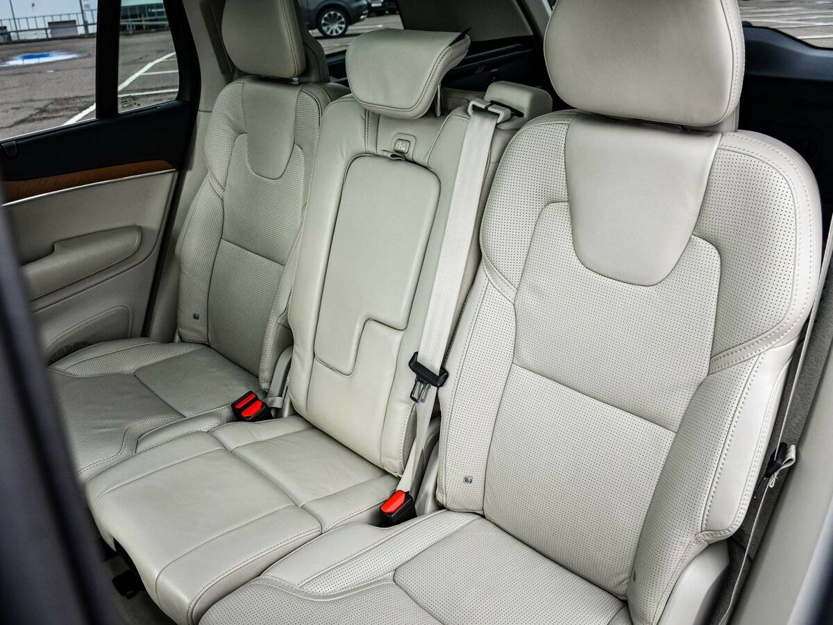 Volvo XC90 2019 года с пробегом. Фото: #11