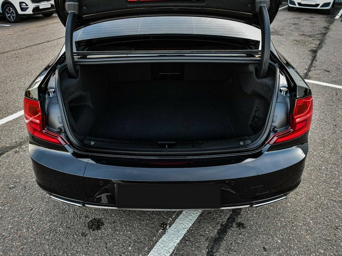 Volvo S90 2020 года с пробегом. Фото: #14