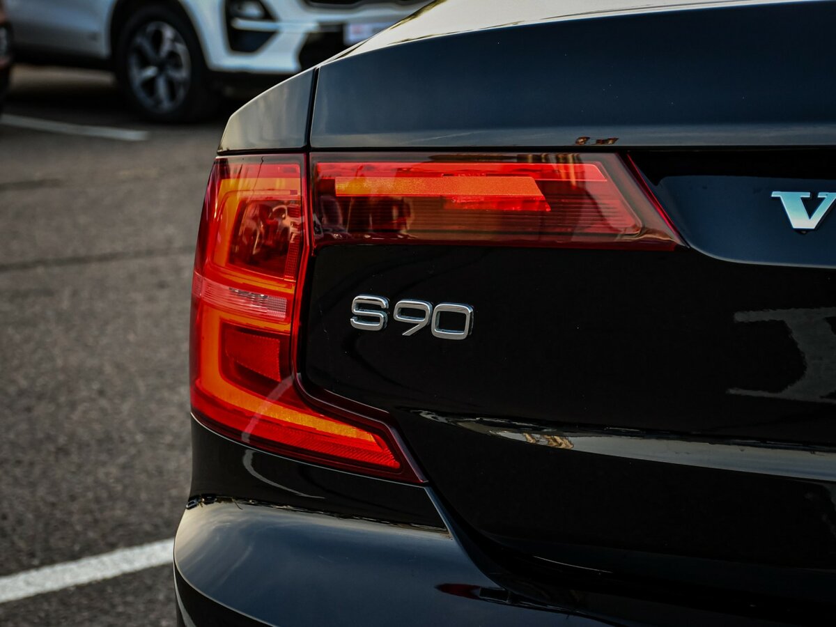 Volvo S90 2020 года с пробегом. Фото: #17