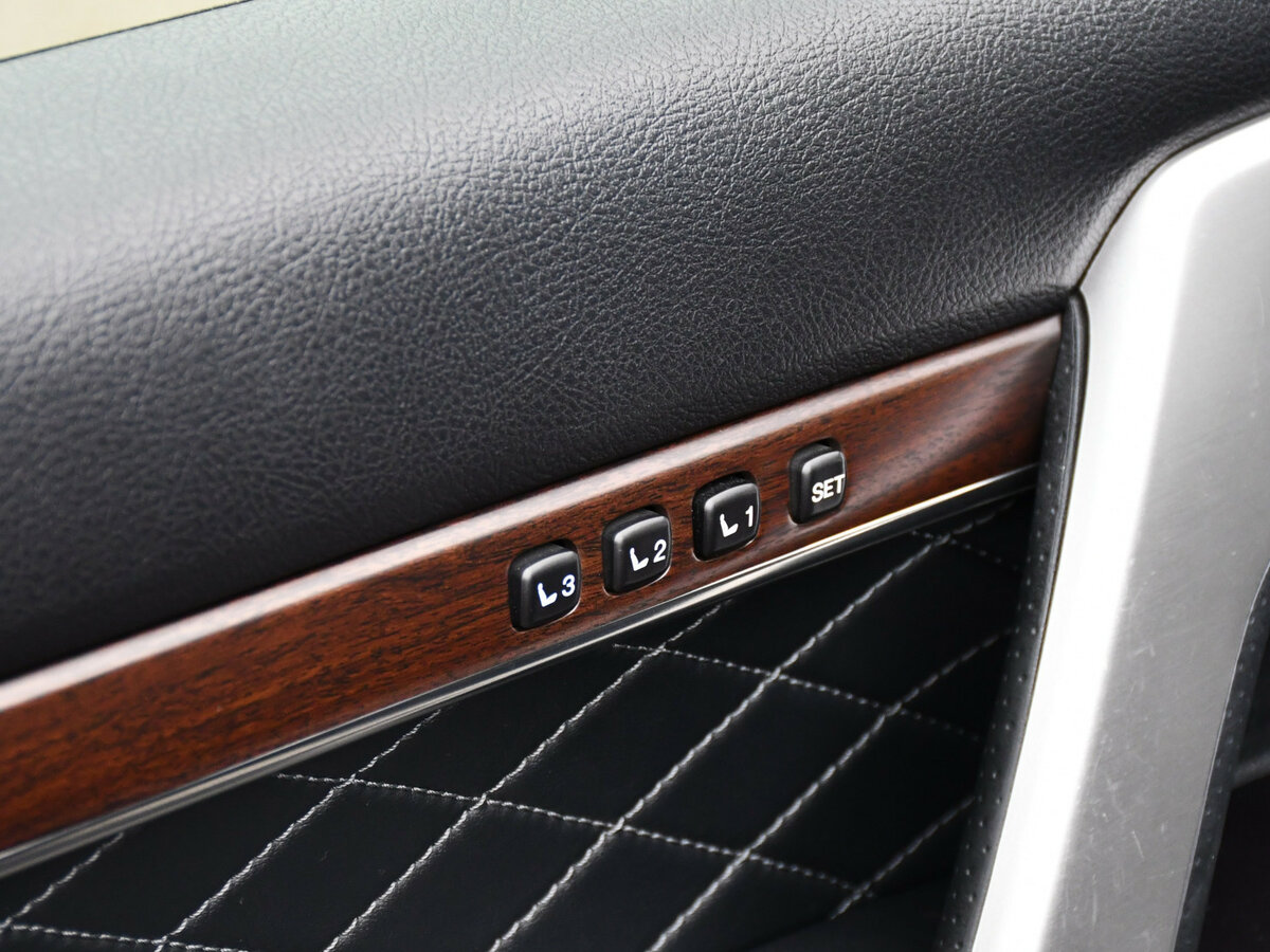 Toyota Land Cruiser 2017 года с пробегом. Фото: #18