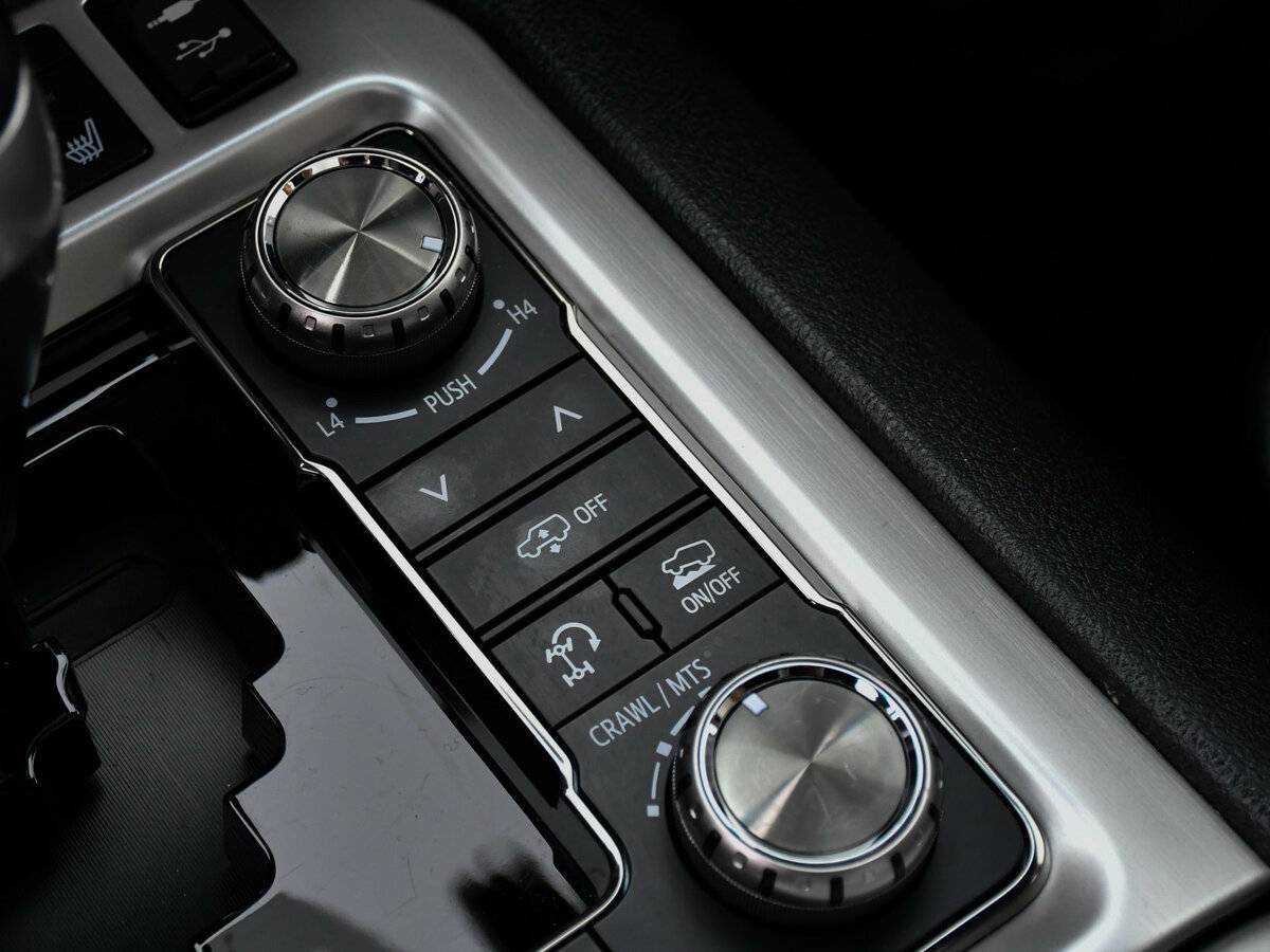 Toyota Land Cruiser 2017 года с пробегом. Фото: #23