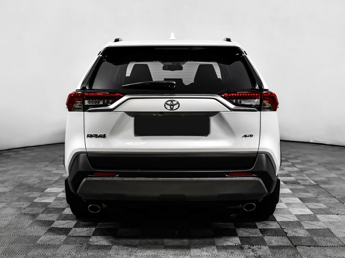 Toyota RAV4 2021 года с пробегом. Фото: #5