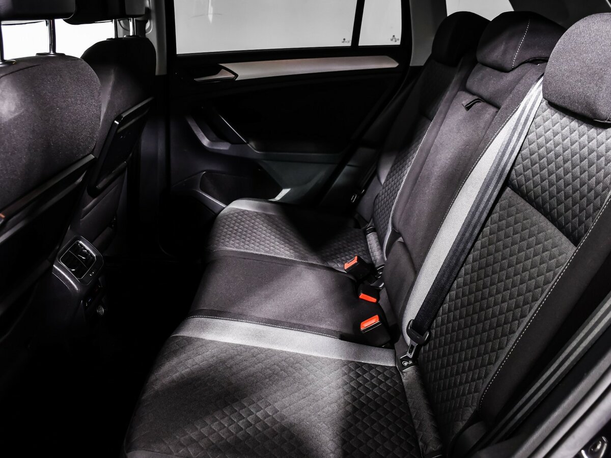 Volkswagen Tiguan 2017 года с пробегом. Фото: #9