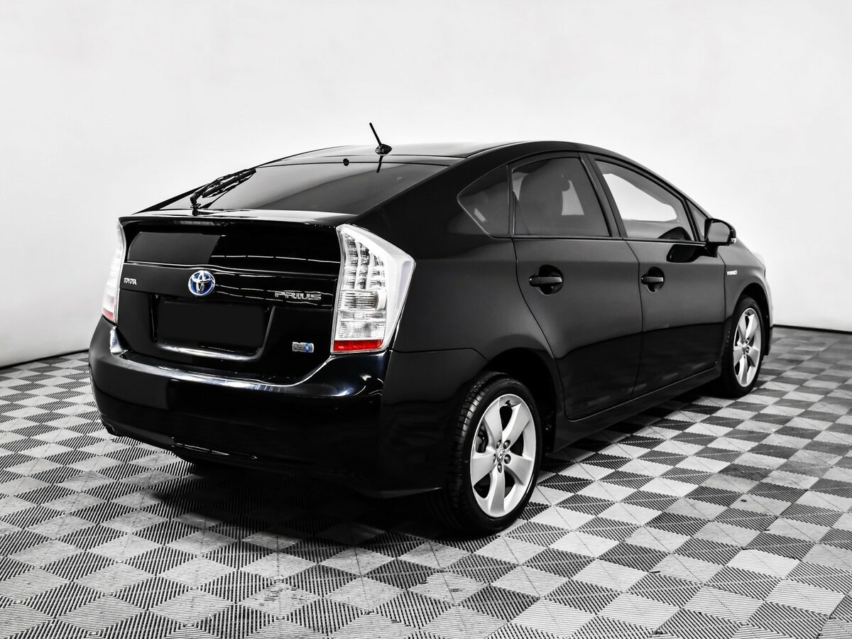 Toyota Prius 2010 года с пробегом. Фото: #4