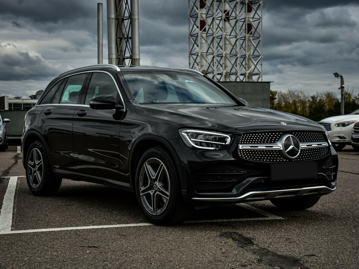 Mercedes-Benz GLC 2020 года с пробегом. Фото: #2