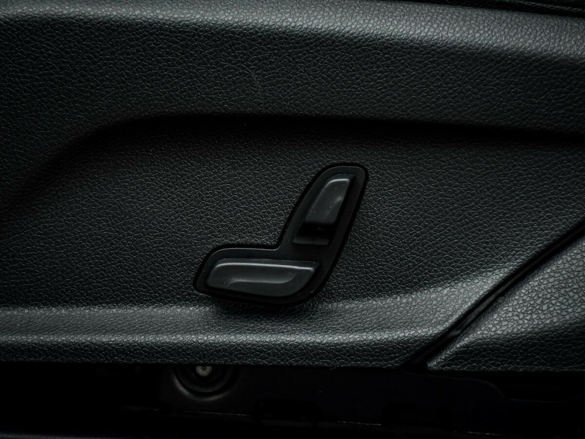 Mercedes-Benz GLC 2020 года с пробегом. Фото: #15