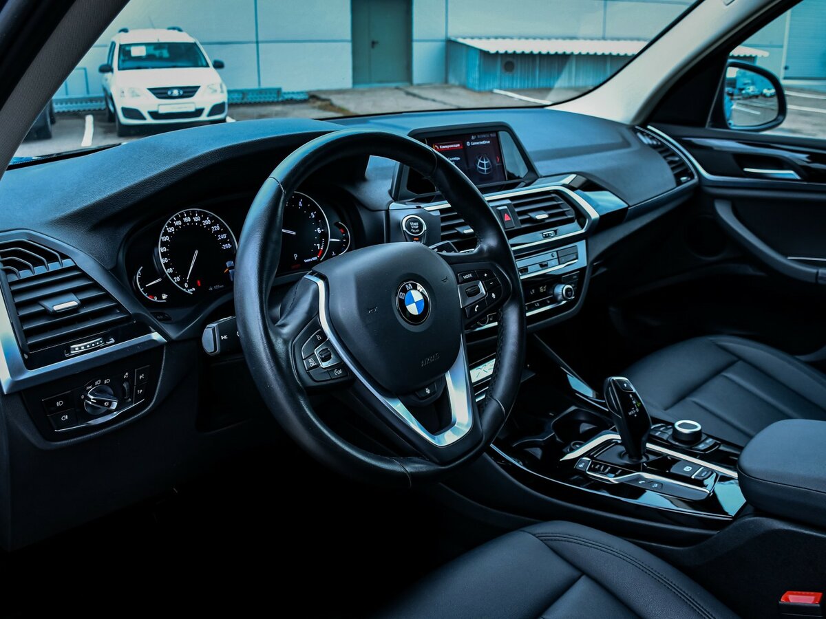 BMW X3 2018 года с пробегом. Фото: #11