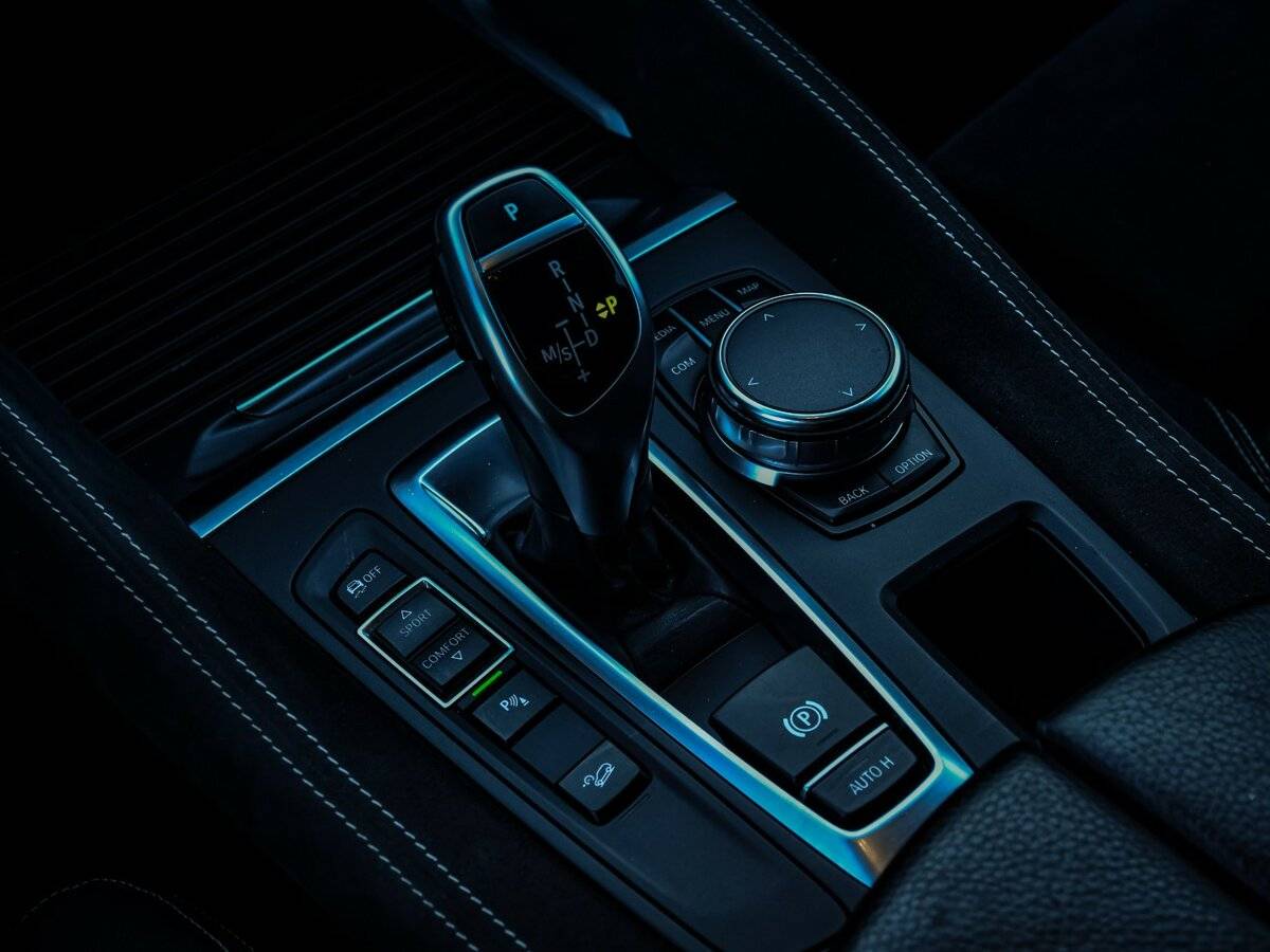 BMW X6 2017 года с пробегом. Фото: #16