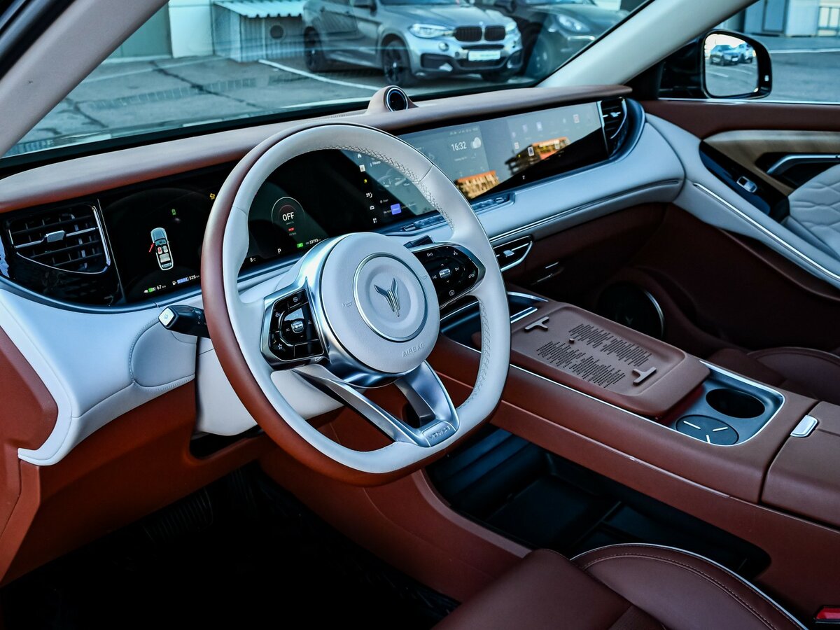 Voyah Free 2023 года с пробегом. Фото: #10