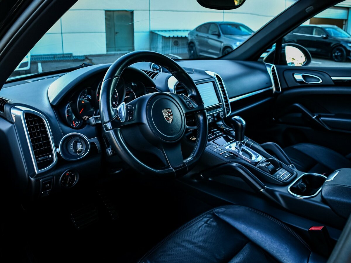 Porsche Cayenne 2011 года с пробегом. Фото: #11
