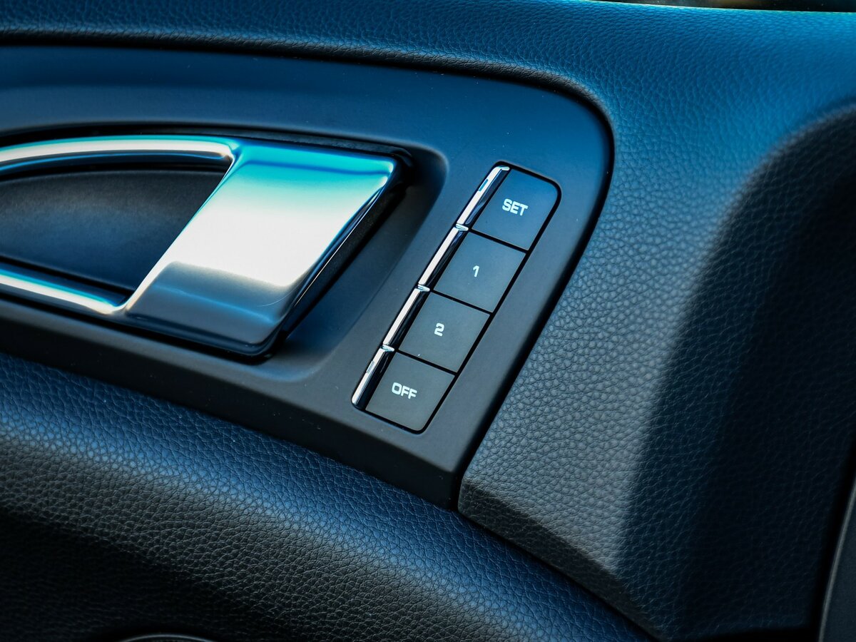 Porsche Cayenne 2011 года с пробегом. Фото: #16