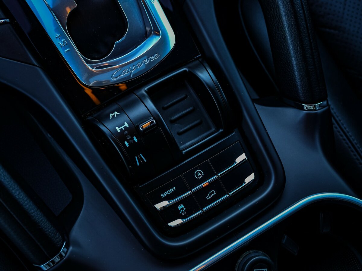 Porsche Cayenne 2011 года с пробегом. Фото: #17