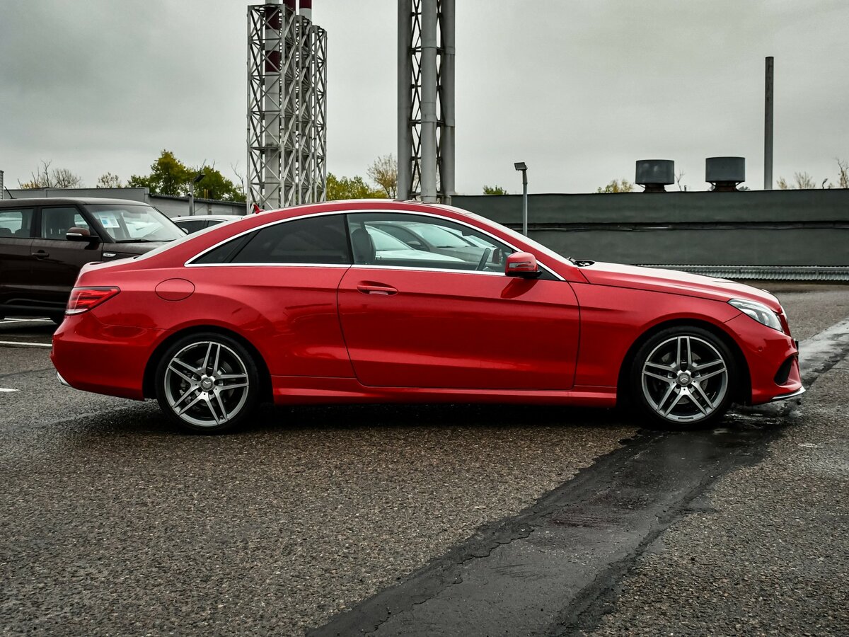 Mercedes-Benz E-Класс 2015 года с пробегом. Фото: #3