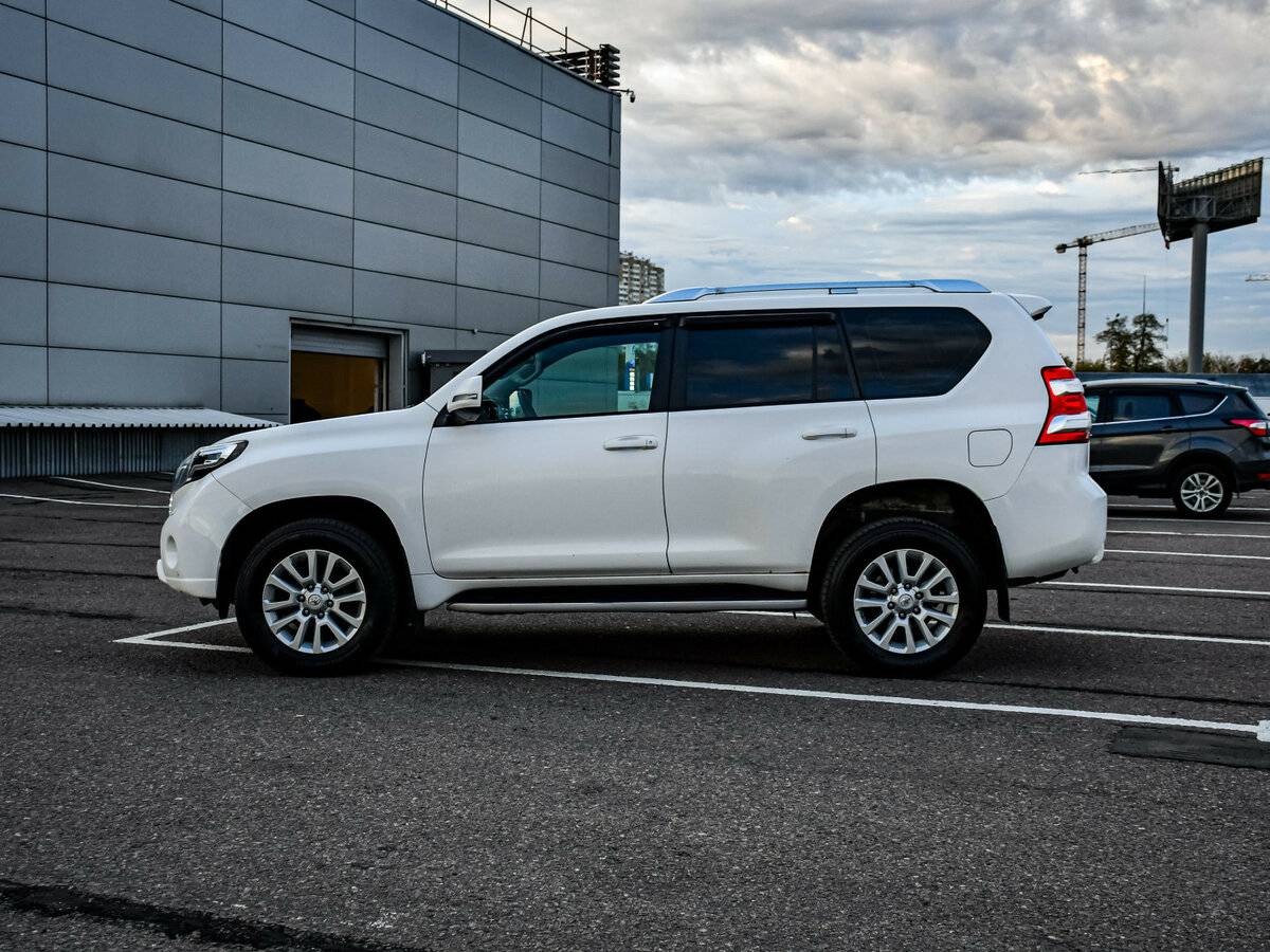 Toyota Land Cruiser Prado 2014 года с пробегом. Фото: #7