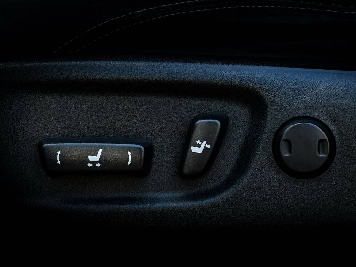 Toyota Land Cruiser Prado 2014 года с пробегом. Фото: #14