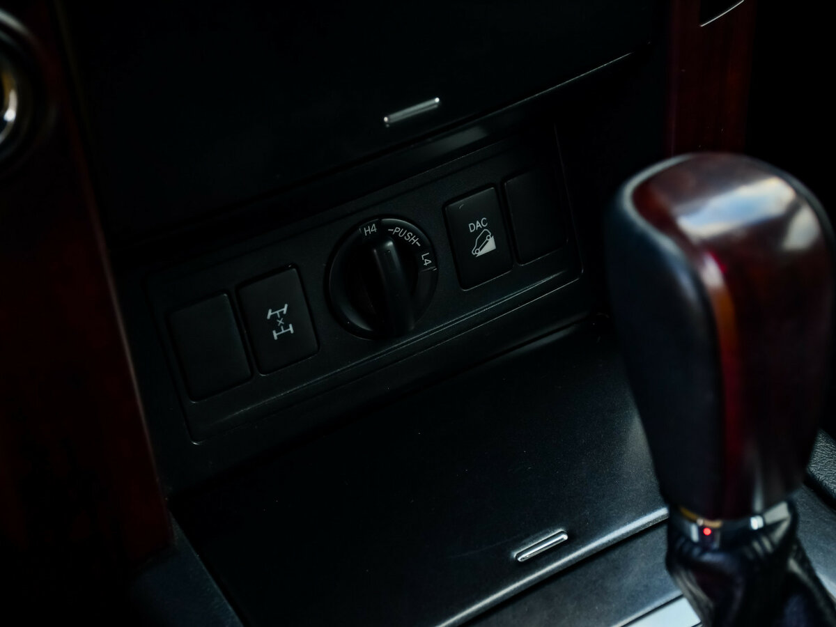 Toyota Land Cruiser Prado 2014 года с пробегом. Фото: #17