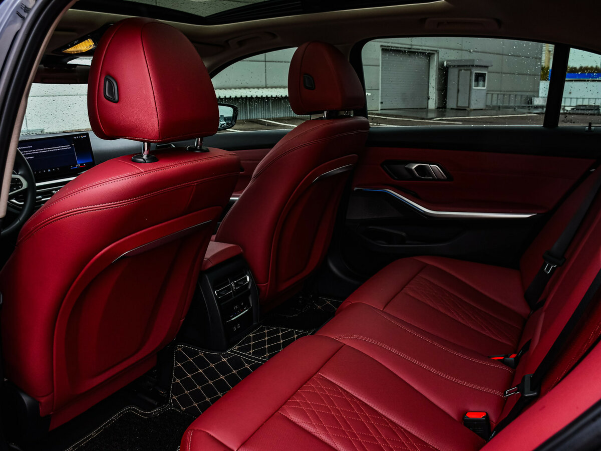 BMW 3 серии 2023 года с пробегом. Фото: #12