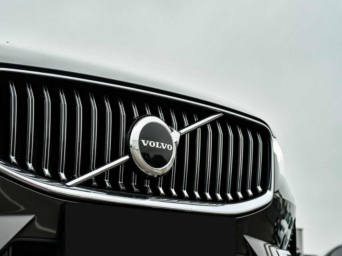 Volvo XC60 2021 года с пробегом. Фото: #17