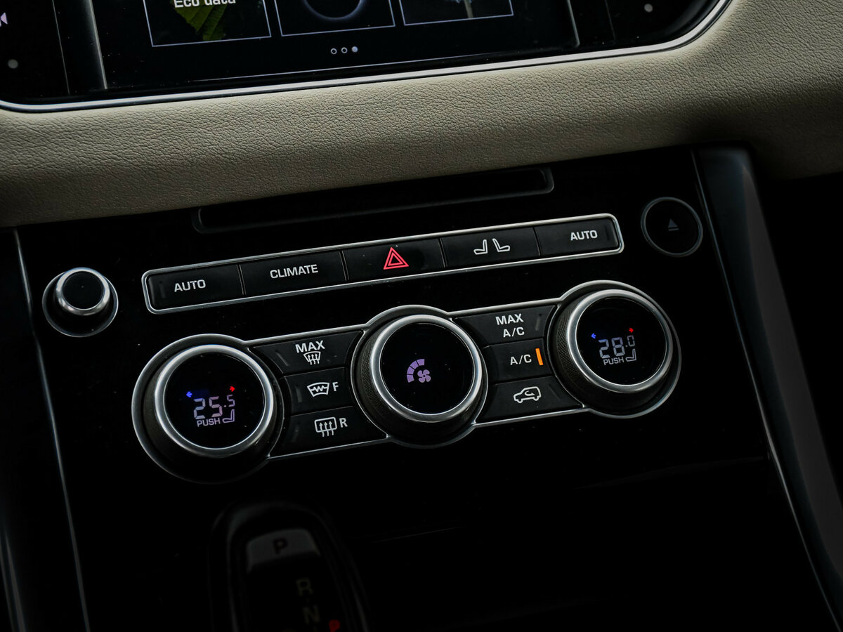 Land Rover Range Rover Sport 2016 года с пробегом. Фото: #15