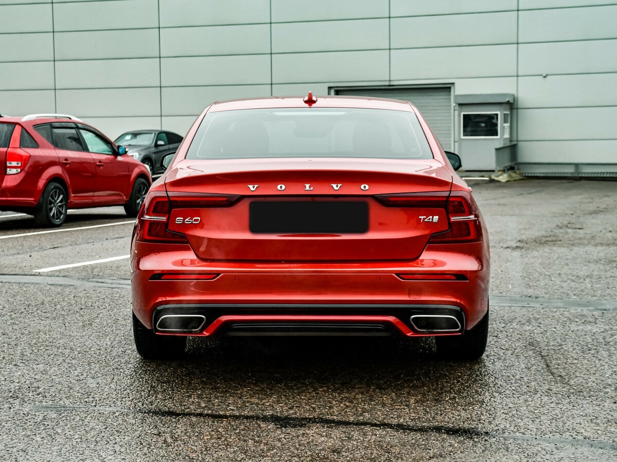 Volvo S60 2019 года с пробегом. Фото: #5