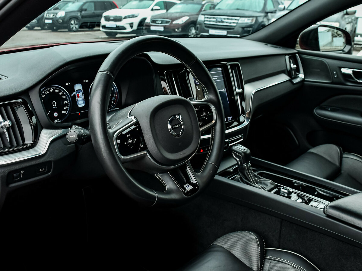 Volvo S60 2019 года с пробегом. Фото: #11