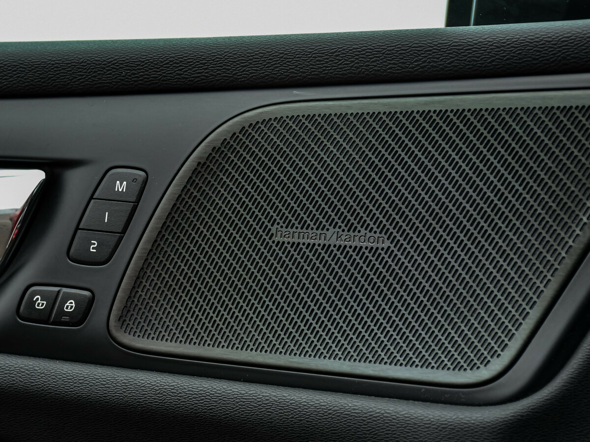 Volvo S60 2019 года с пробегом. Фото: #16