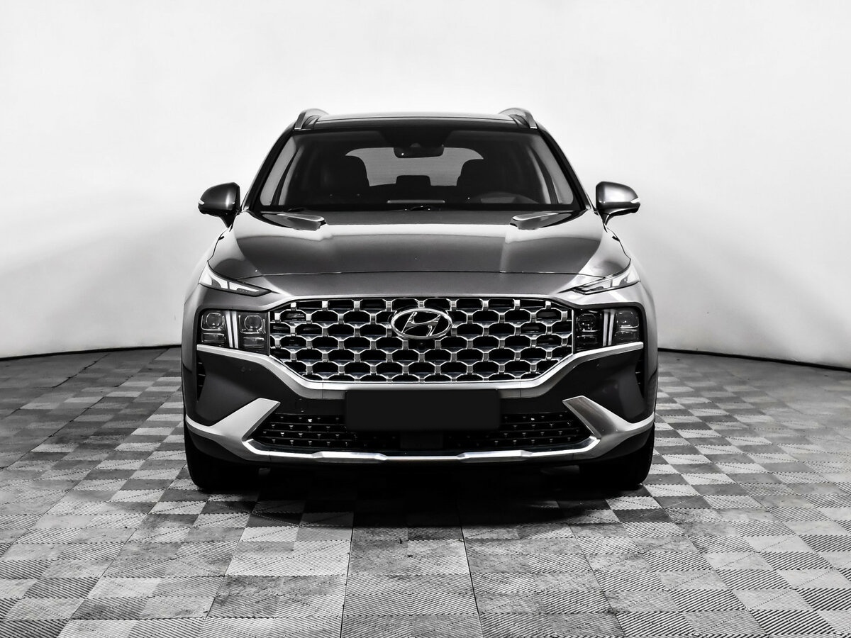 Hyundai Santa Fe 2021 года с пробегом. Фото: #1