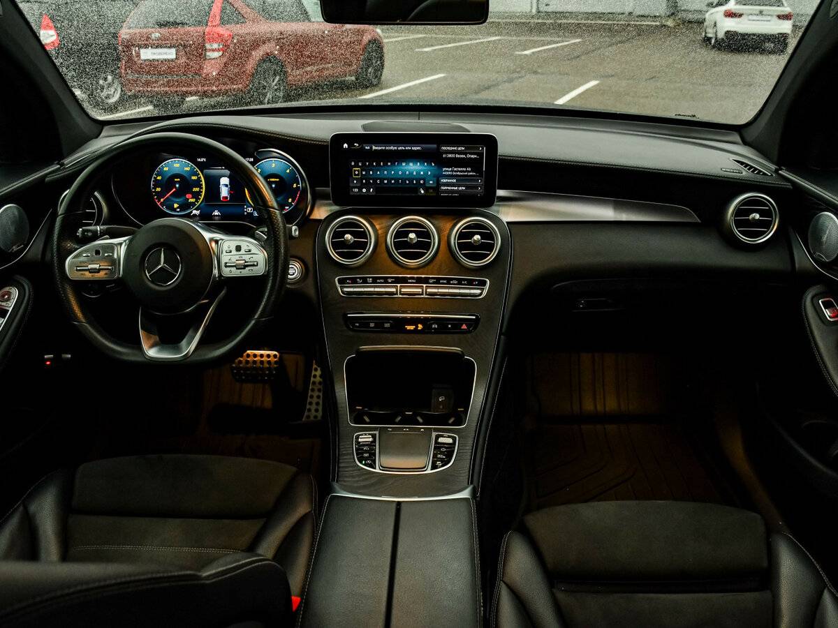 Mercedes-Benz GLC Coupe 2019 года с пробегом. Фото: #12