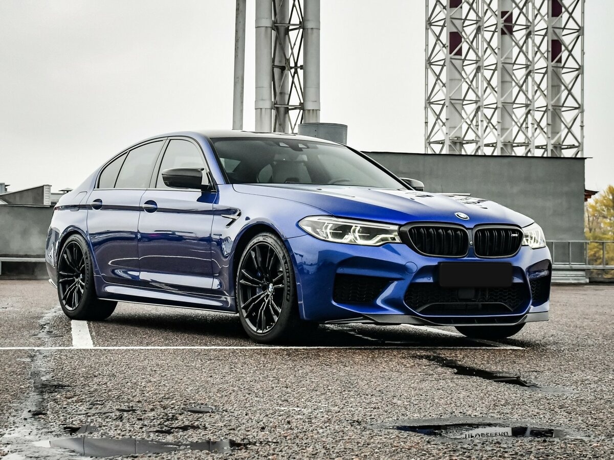 BMW M5 2018 года с пробегом. Фото: #2