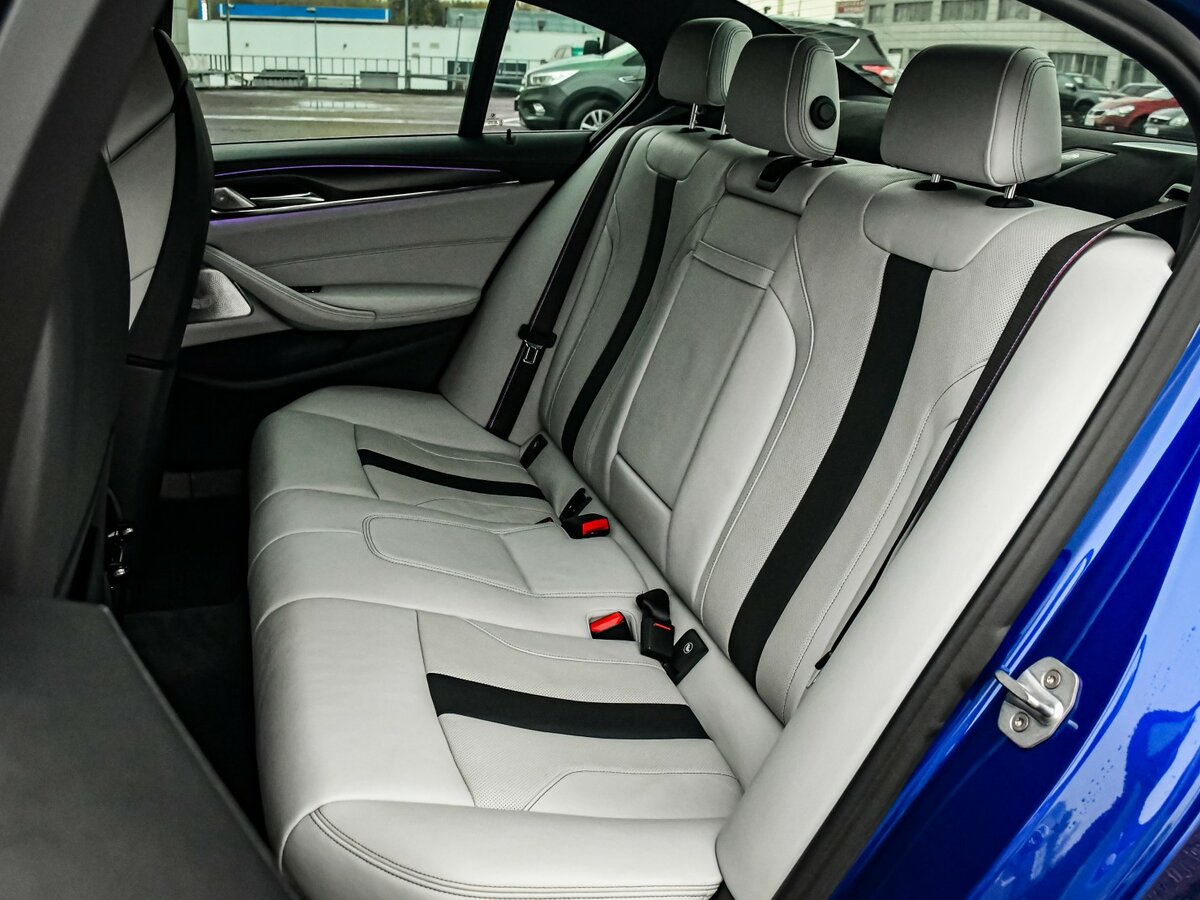 BMW M5 2018 года с пробегом. Фото: #11
