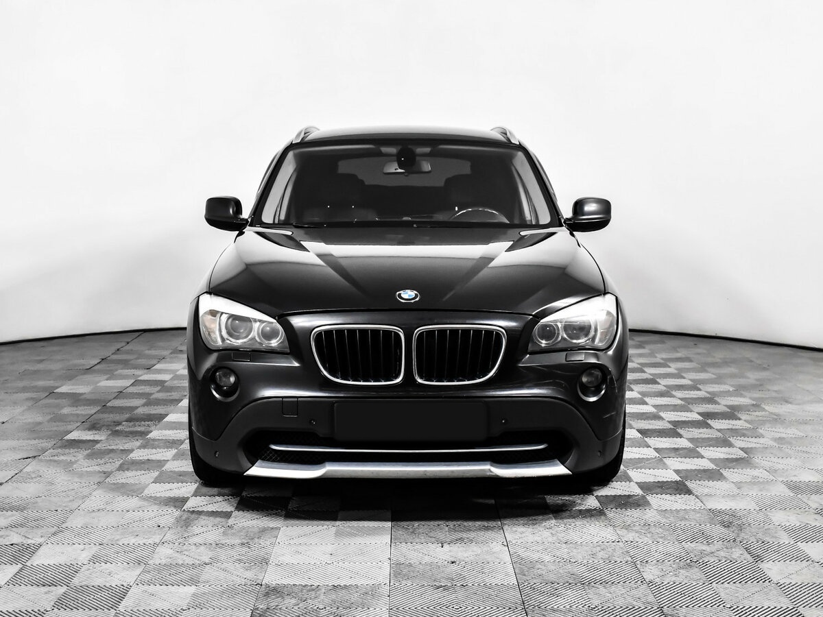 BMW X1 2010 года с пробегом. Фото: #1