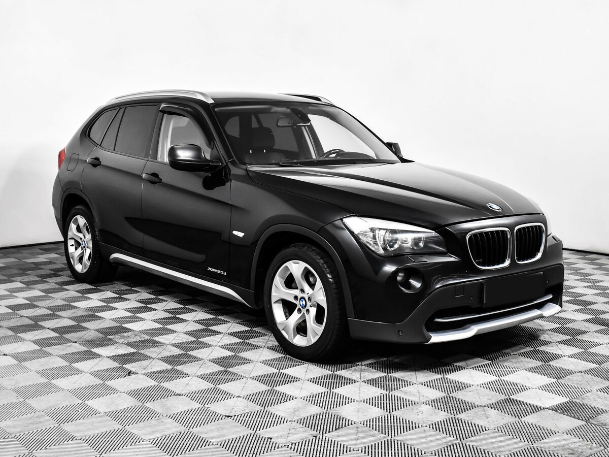 BMW X1 2010 года с пробегом. Фото: #2