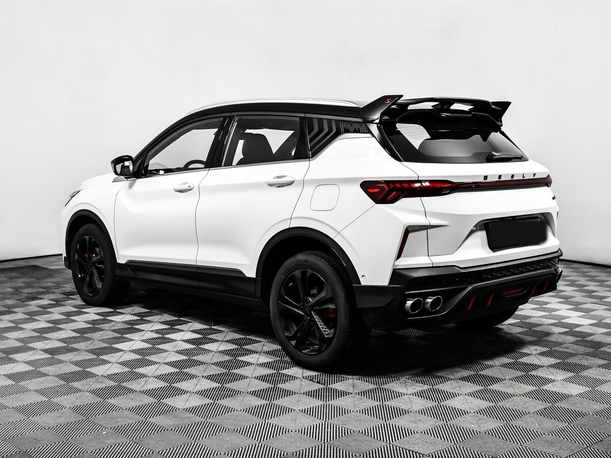 Geely Coolray 2024 года с пробегом. Фото: #6