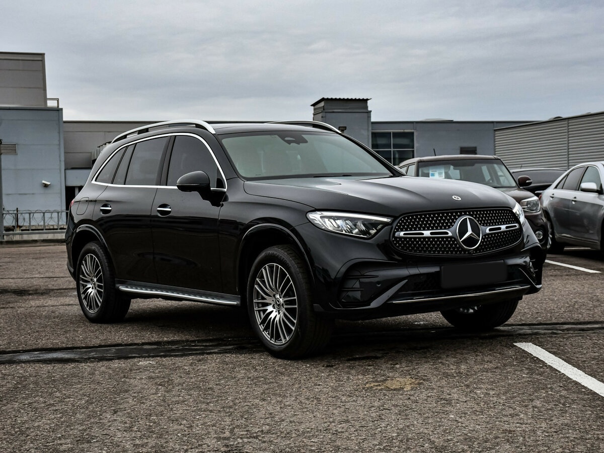 Mercedes-Benz GLC 2023 года с пробегом. Фото: #2