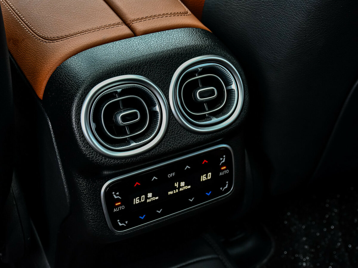 Mercedes-Benz GLC 2023 года с пробегом. Фото: #15