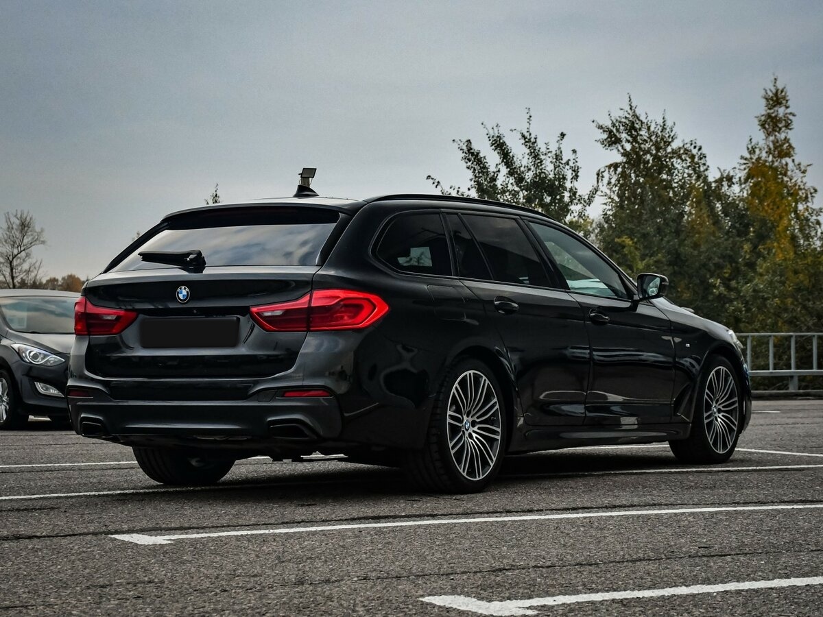 BMW 5 серии 2019 года с пробегом. Фото: #5
