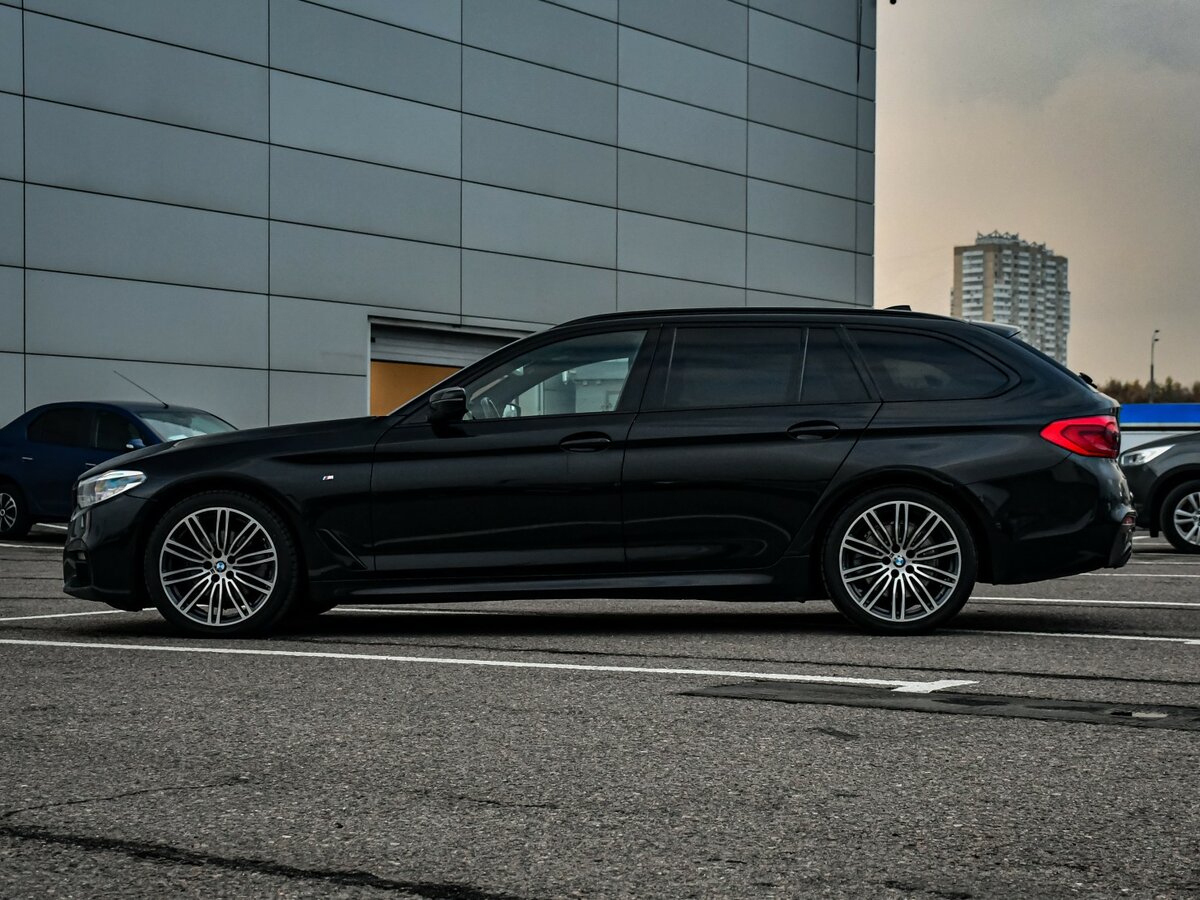 BMW 5 серии 2019 года с пробегом. Фото: #8