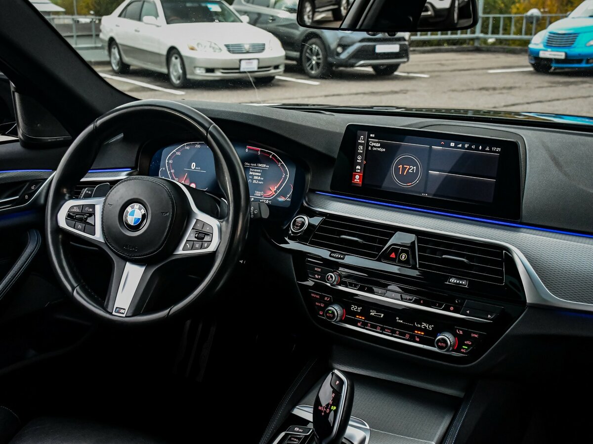 BMW 5 серии 2019 года с пробегом. Фото: #9