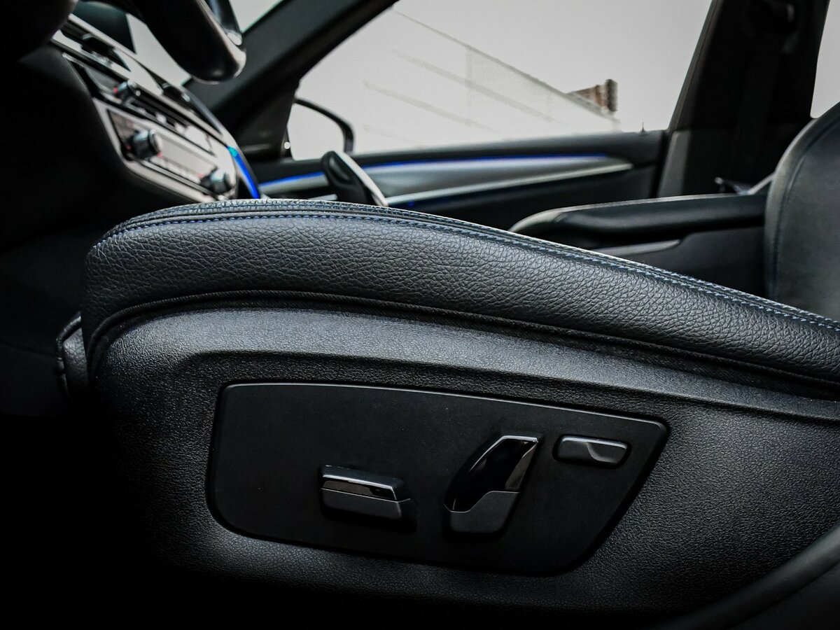 BMW 5 серии 2019 года с пробегом. Фото: #20