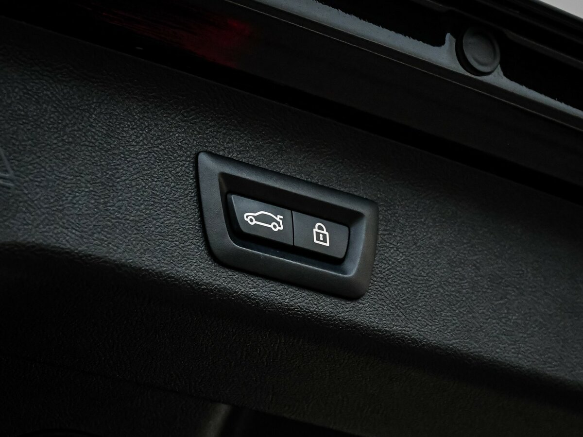 BMW 5 серии 2019 года с пробегом. Фото: #22