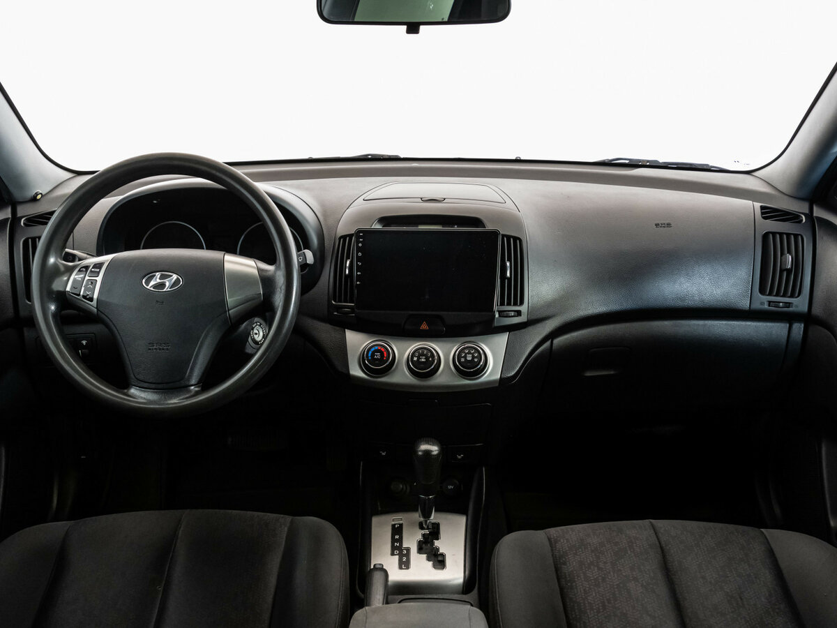 Hyundai Elantra 2010 года с пробегом. Фото: #7