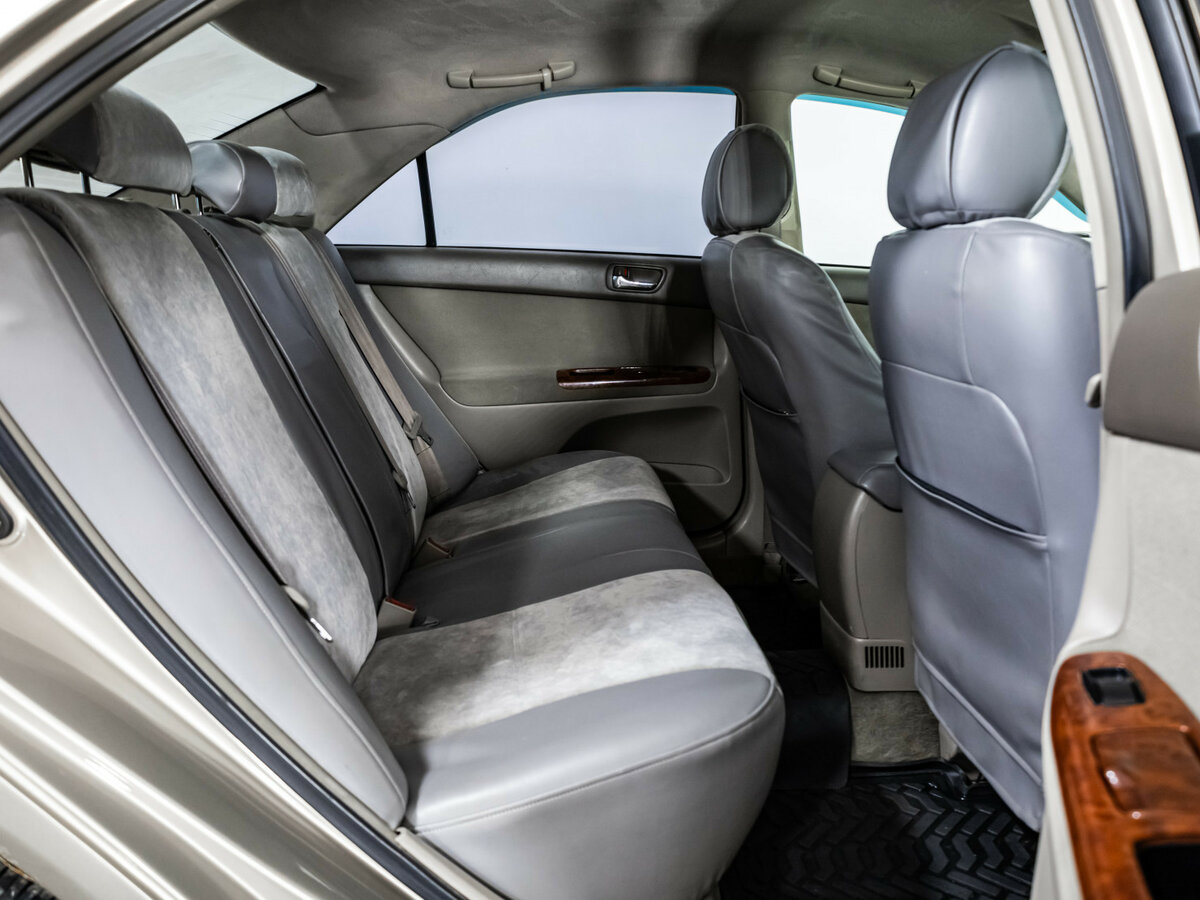 Toyota Camry 2003 года с пробегом. Фото: #9