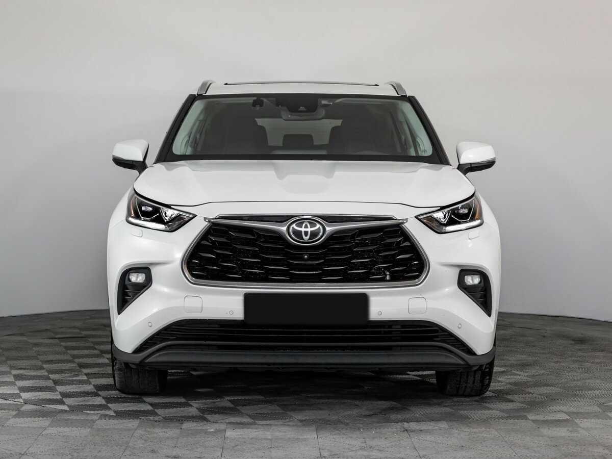Toyota Highlander 2021 года с пробегом. Фото: #1