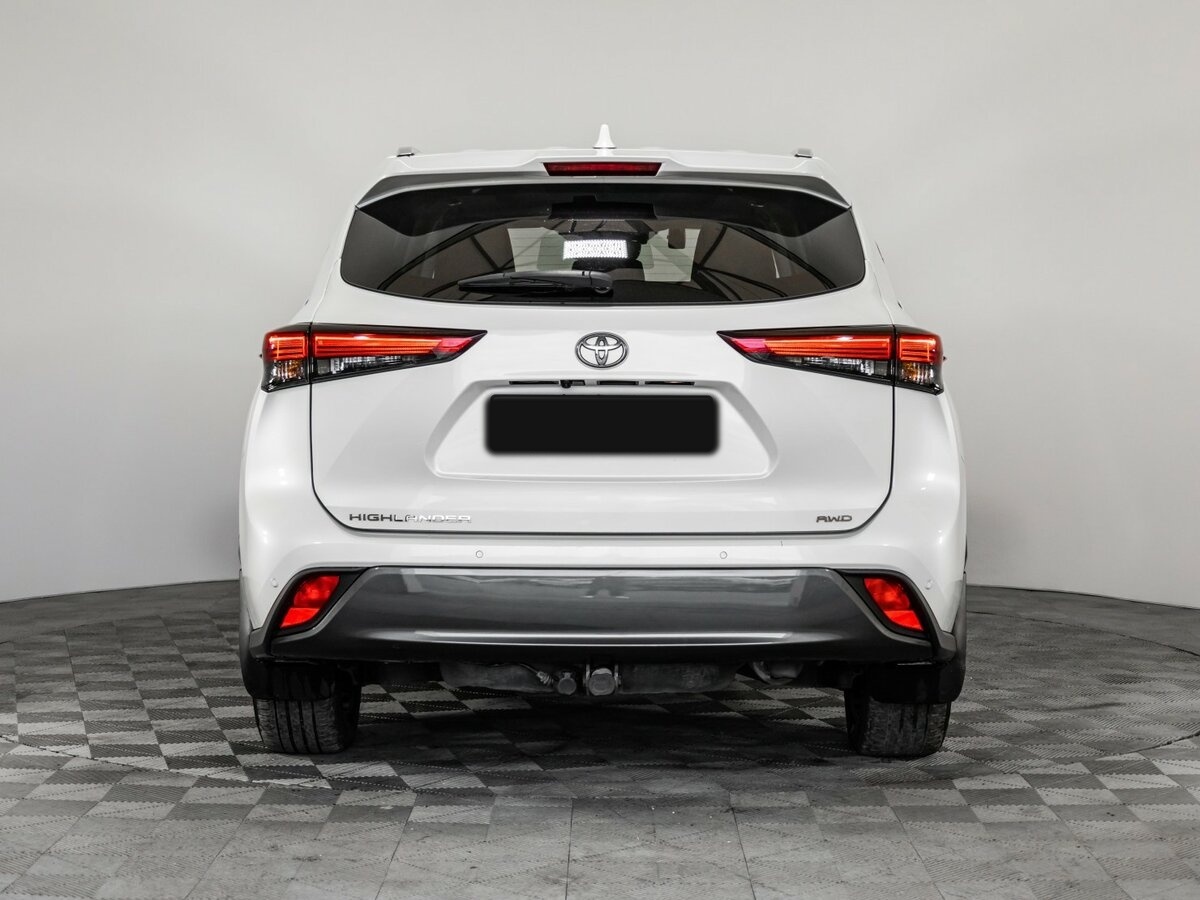 Toyota Highlander 2021 года с пробегом. Фото: #4