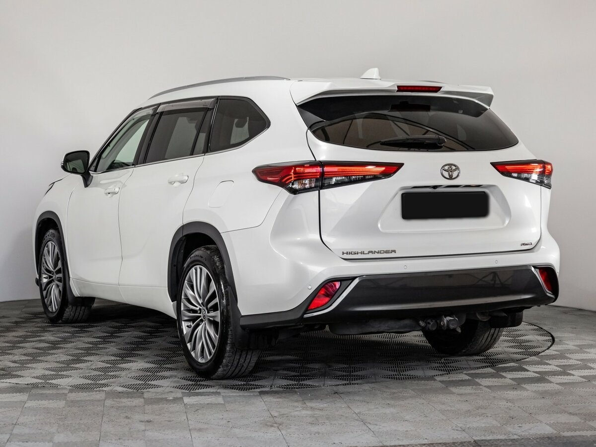 Toyota Highlander 2021 года с пробегом. Фото: #5